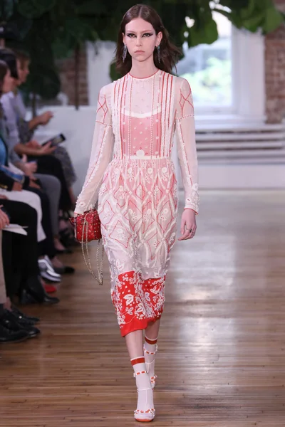 Look 35